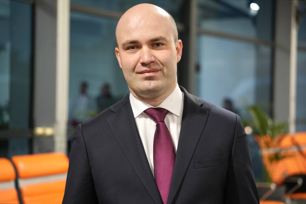 В адрес спикера Парламента Абхазии Лаши Ашуба поступают поздравления с днем рождения