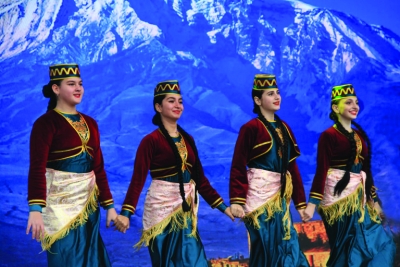 Праздник дружбы  на фестивале «Амшен»