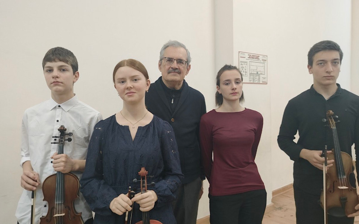 За легкостью у музыканта &ndash; серьезная работа. Всегда