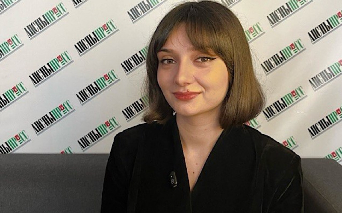 Первое слово вместо истерики