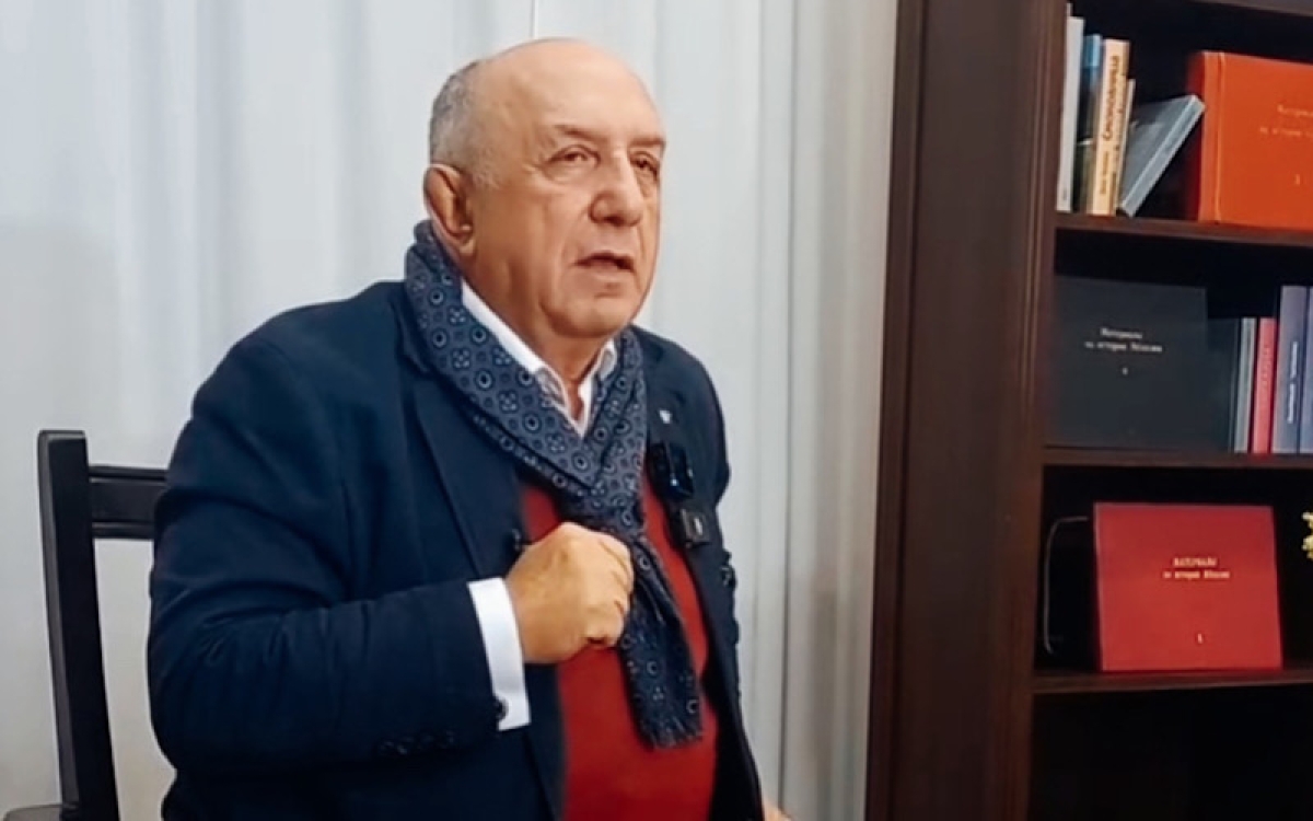 Мозаика парадоксов