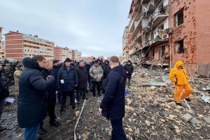 13 человек пострадали