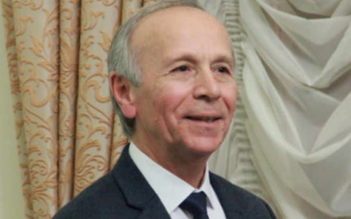 «Не ищи за морями далекой весны»