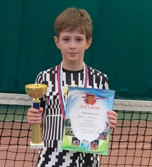 Нестор Цужба – победитель российского теннисного тура